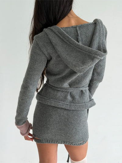 Cardigan “Embrace” Grey-V4K-APOC STORE