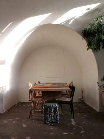 TABLE 01-KRATER.OBJECTS-APOC STORE