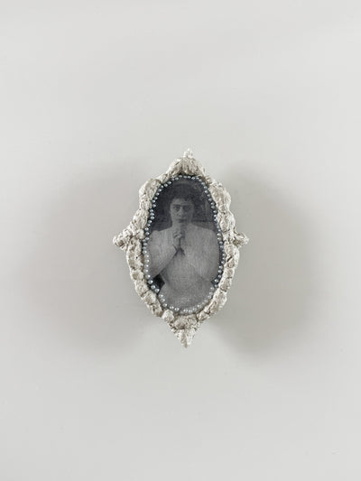 Betty Nansen Brooch-Sisse Bjerre-APOC STORE