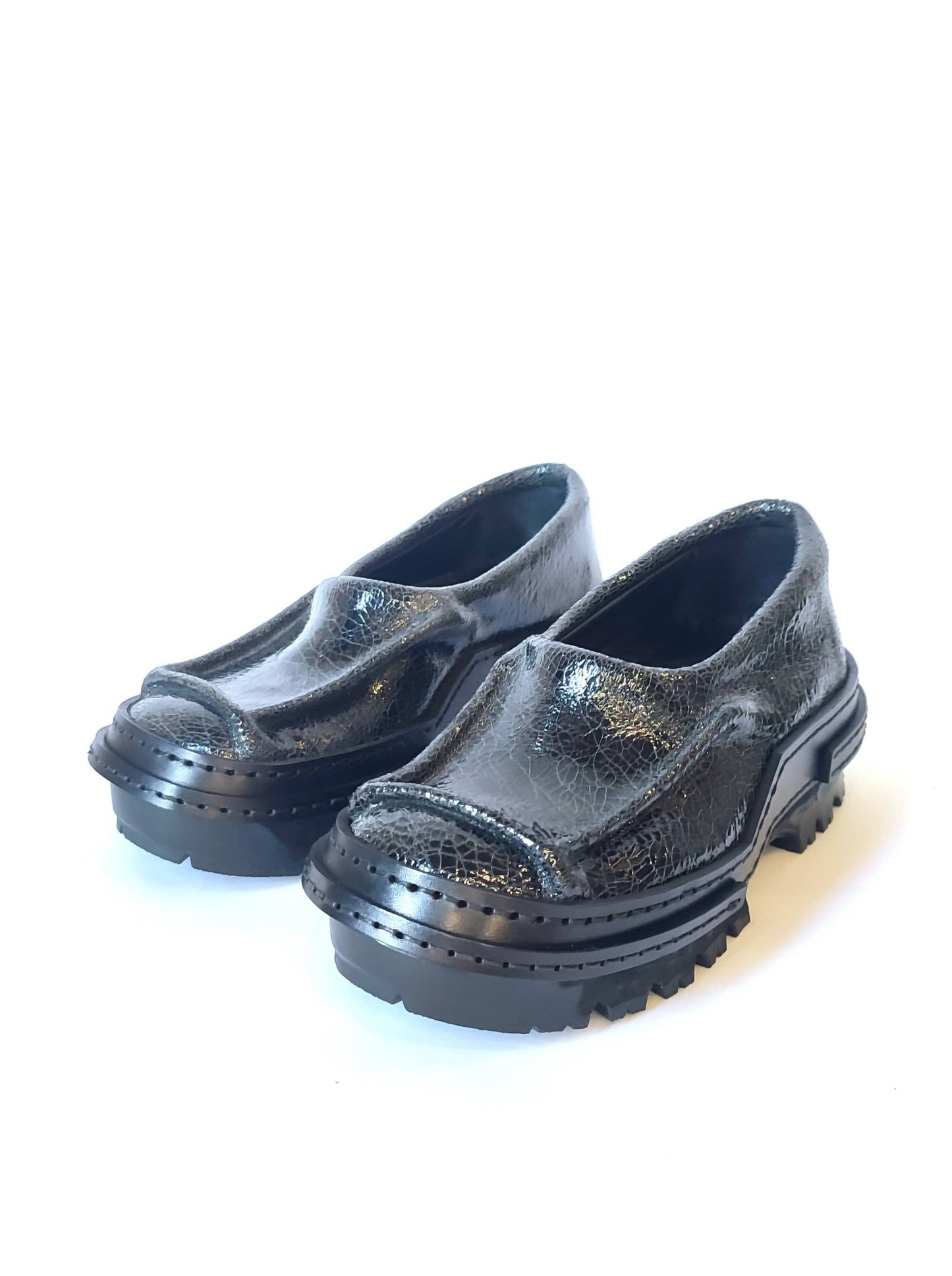 Cracked Black Patent Moccasins-Hernán Guardamagna-APOC STORE