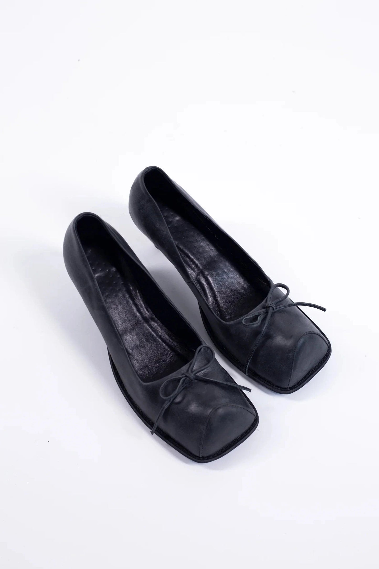 HOFA PUMPS IN BLACK-Urte Kat-APOC STORE