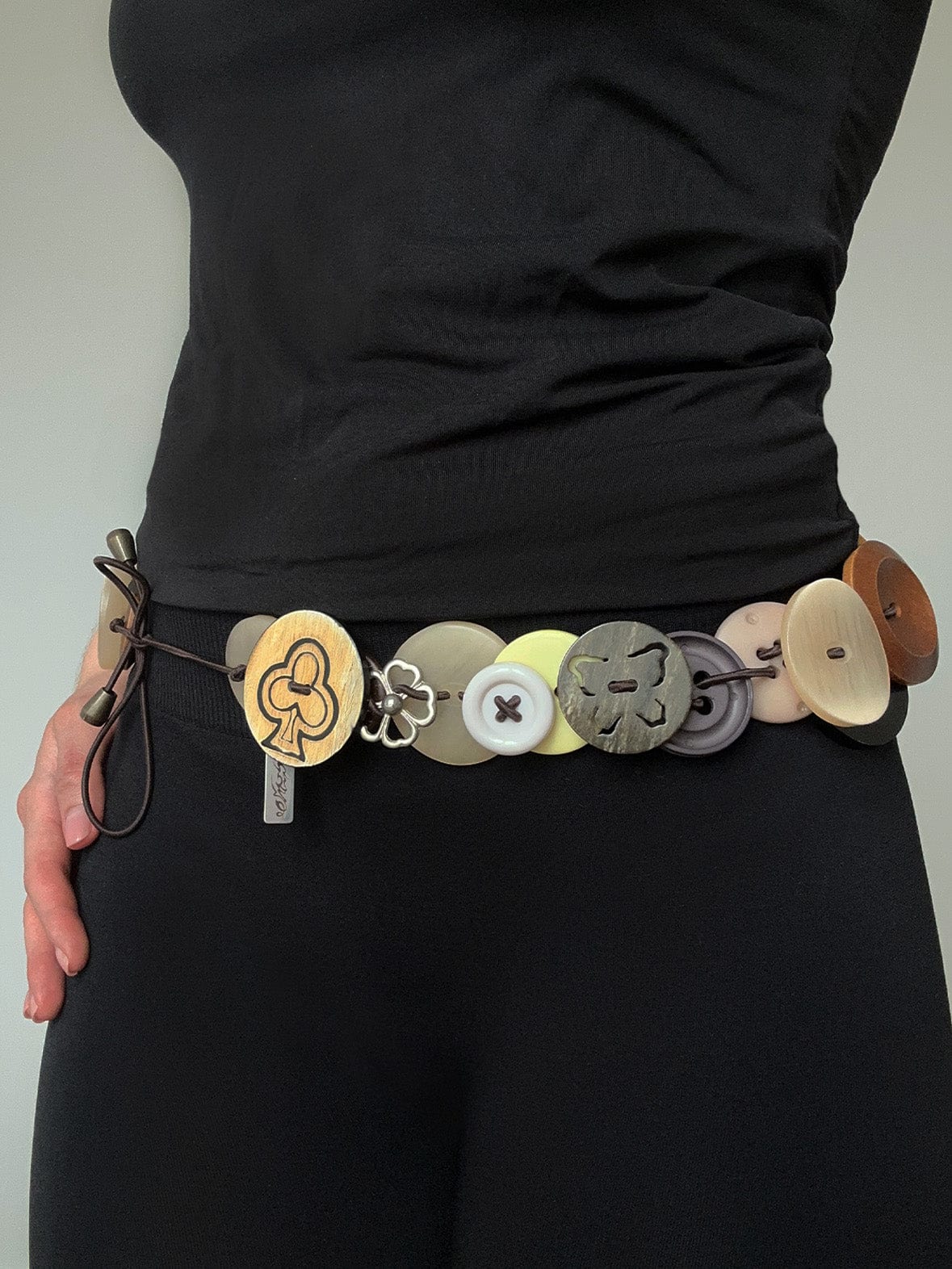 Button belt brown-Alisa Cayoo-APOC STORE