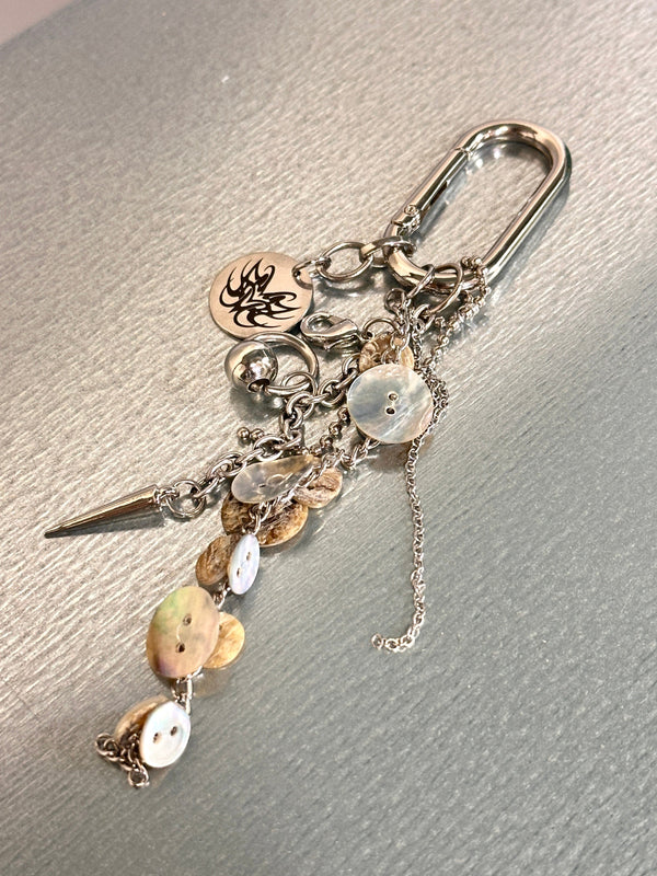 Button keychain-Alisa Cayoo-APOC STORE