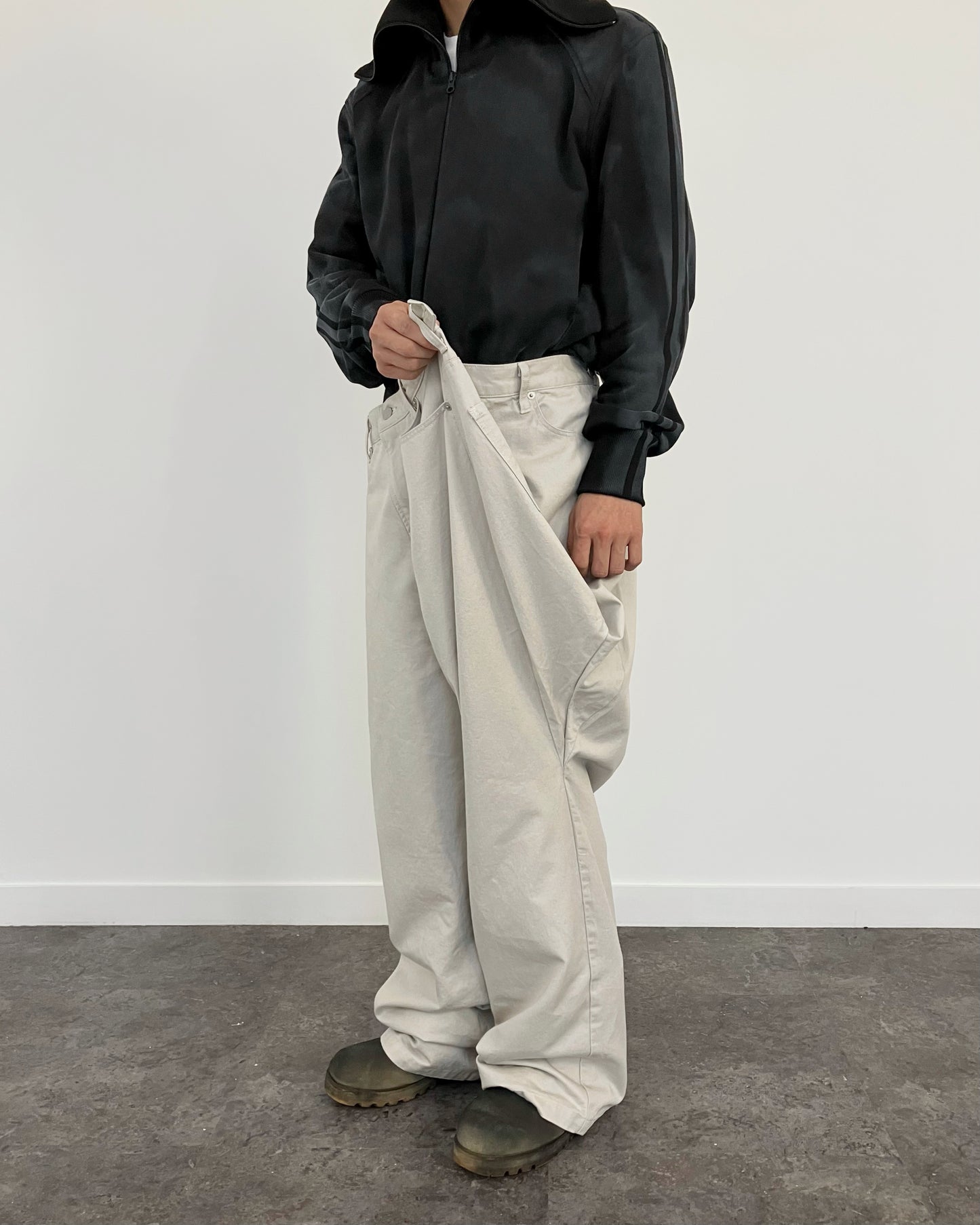 SIDE PANEL LAYERED PANTS LIGHT GRAY-EGNARTS-APOC STORE