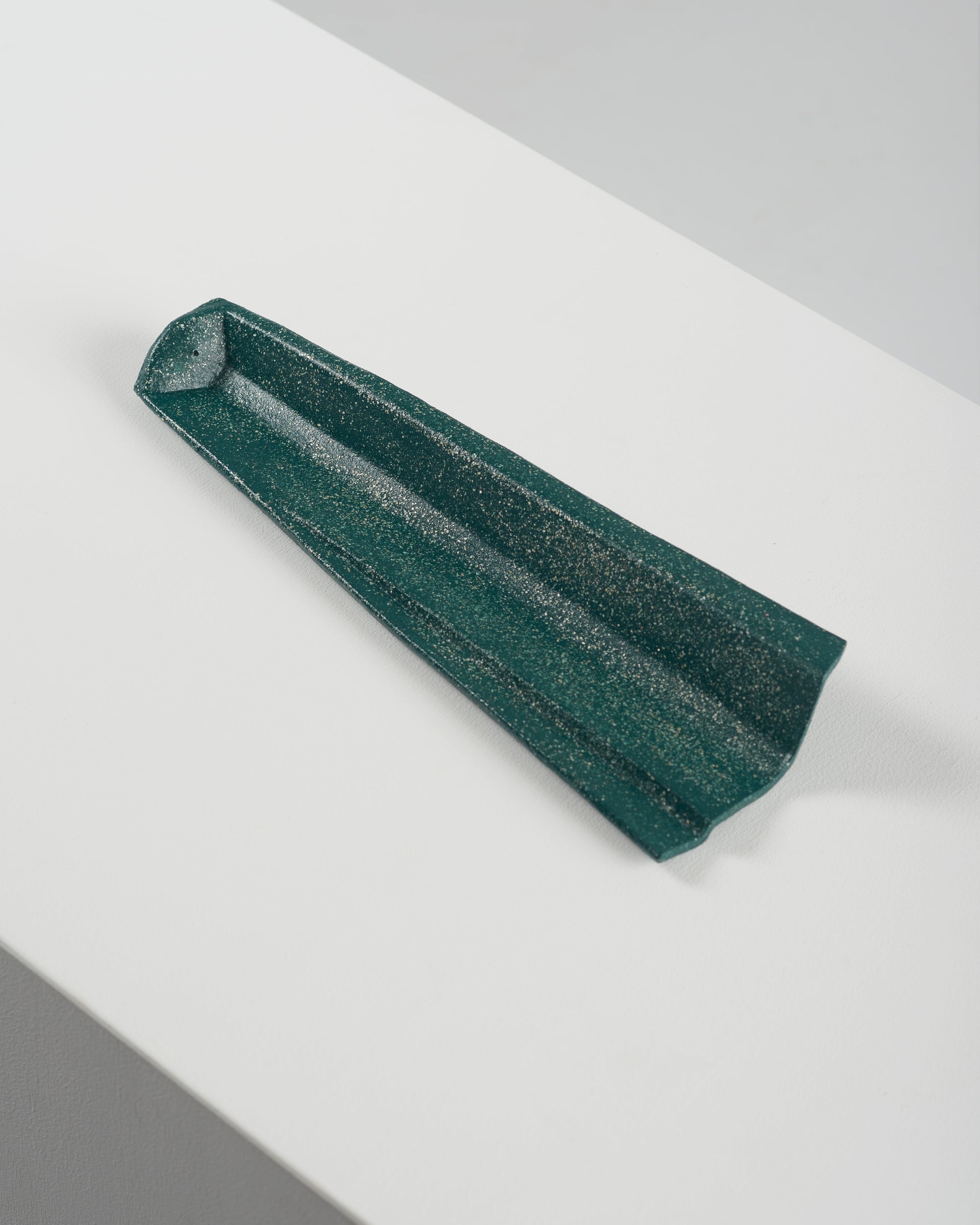 Petra ceramic incense holder green-Pierre Castignola-APOC STORE