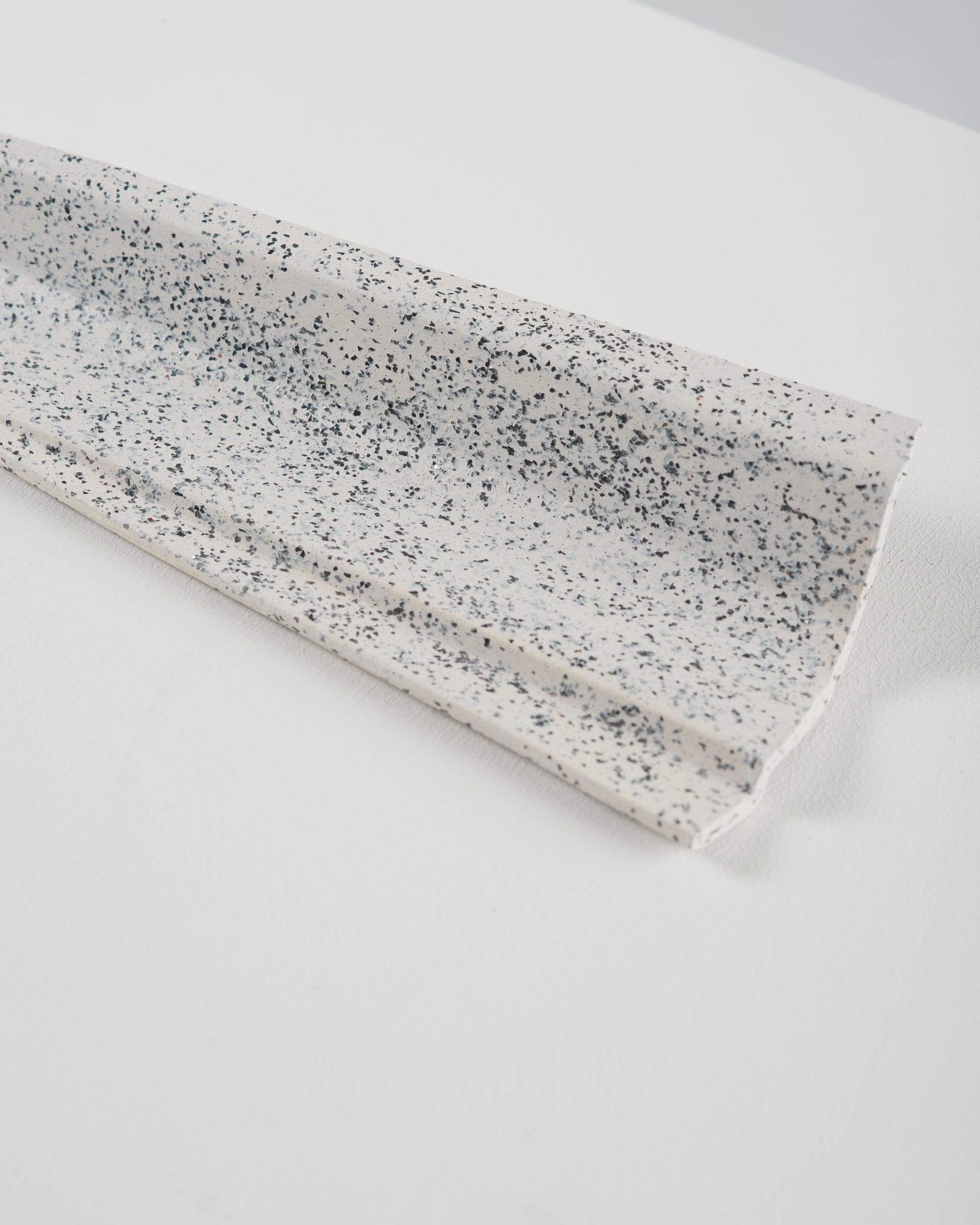 Petra ceramic incense holder white-Pierre Castignola-APOC STORE