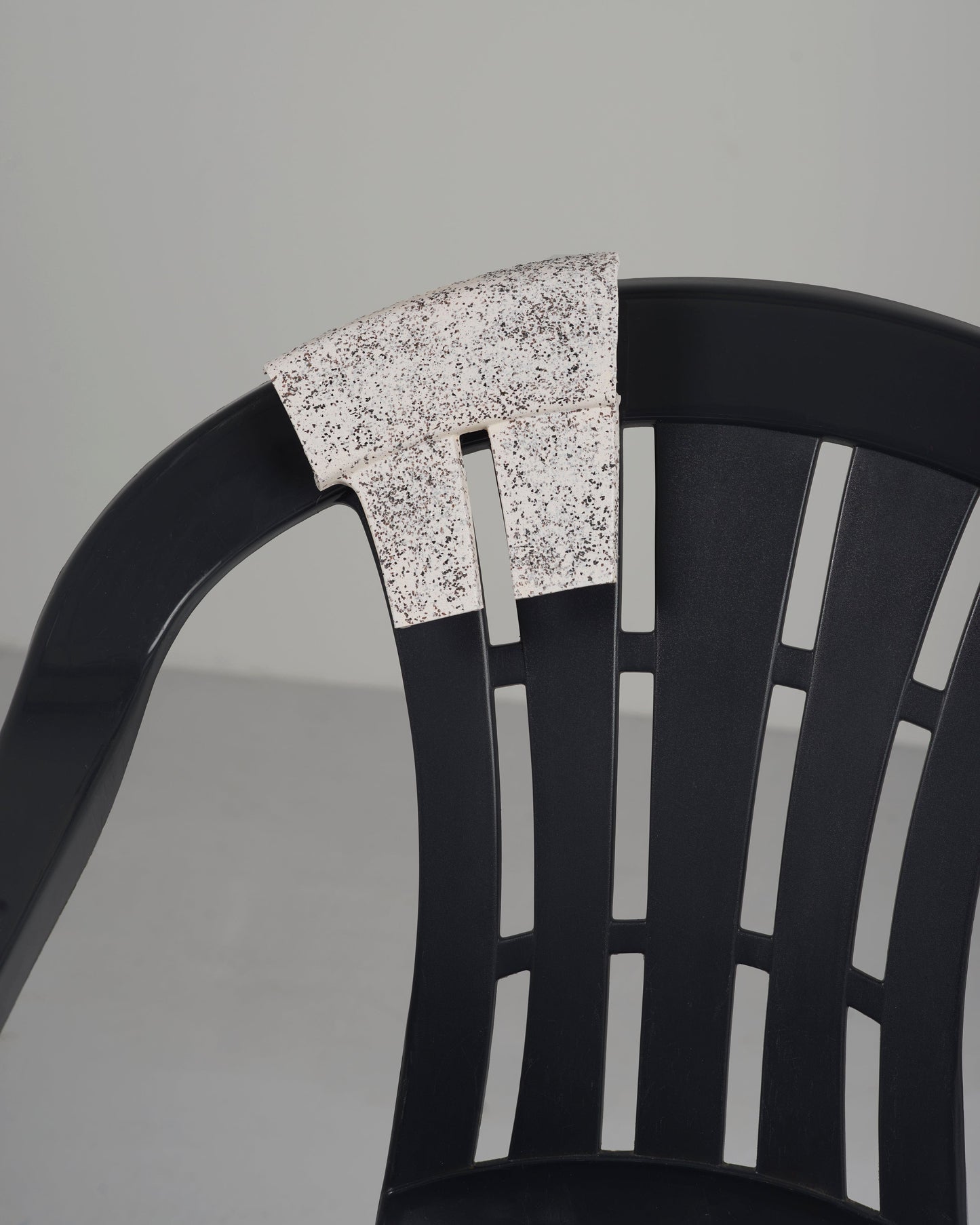 Petra ceramic wall fixture white-Pierre Castignola-APOC STORE