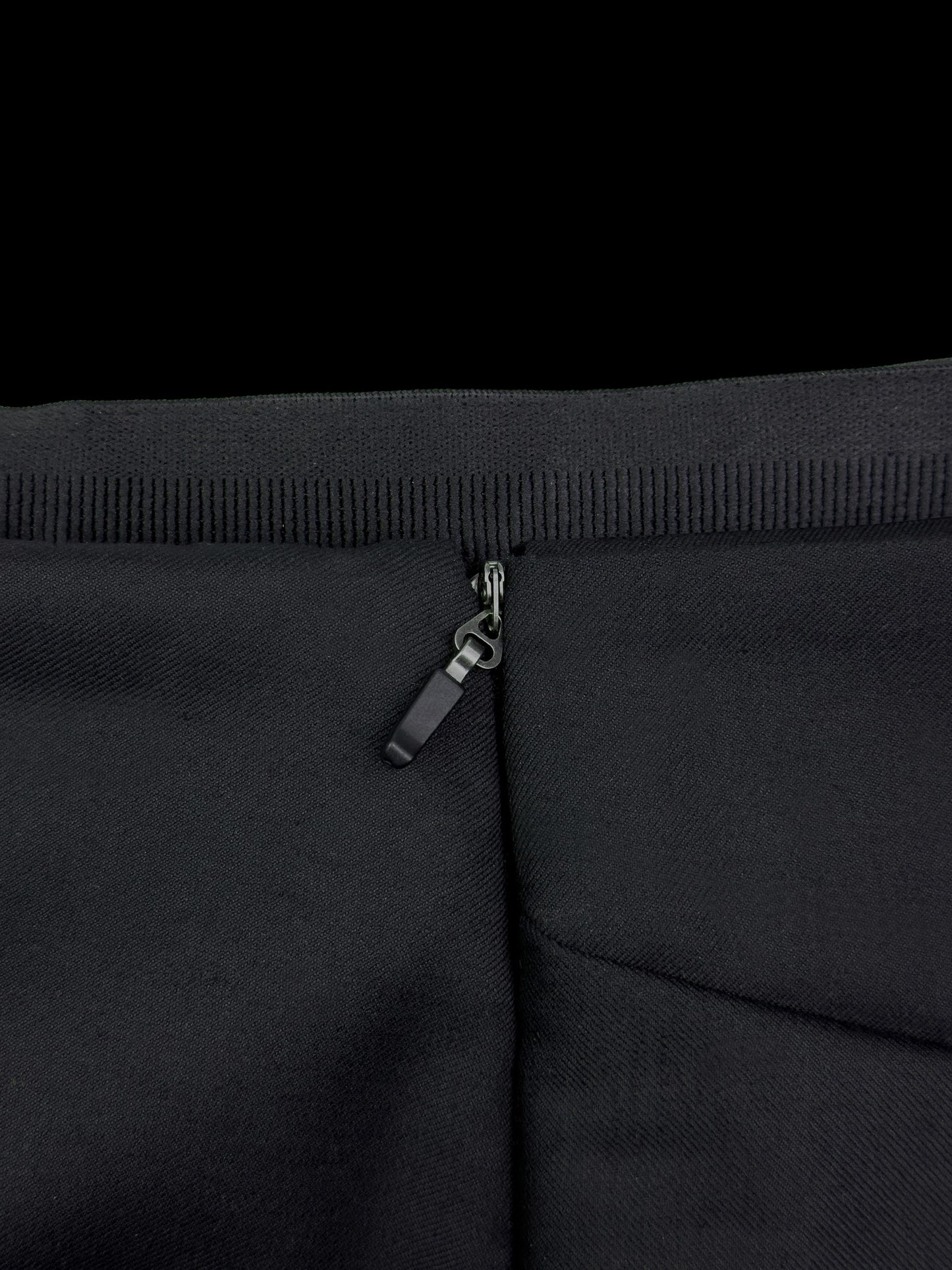 LV.2 Skort Y-NOTINLIST-APOC STORE