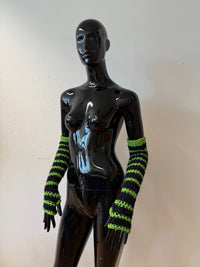 Mittens green/black-TATi-APOC STORE