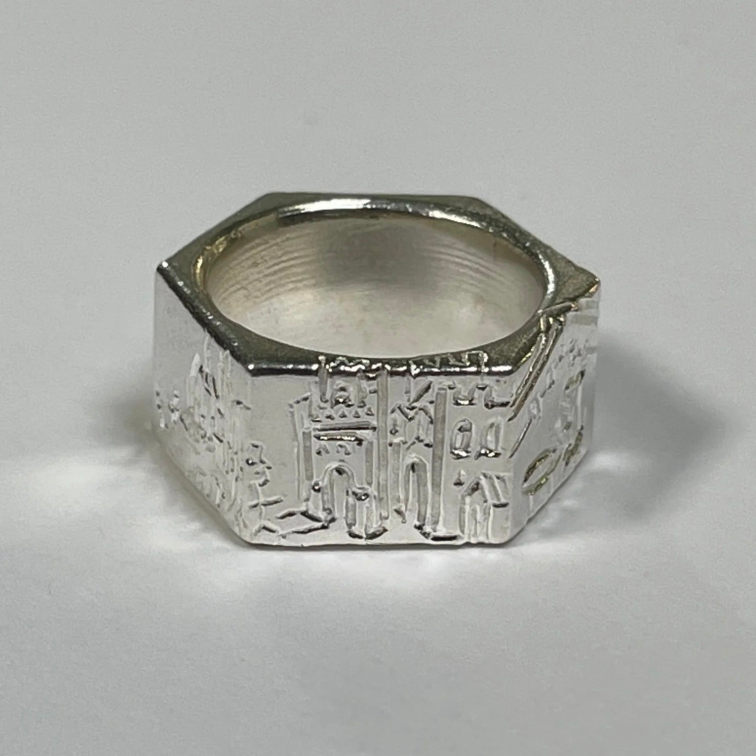 Dog and Man Ring-WILLA / HILFREICH-APOC STORE