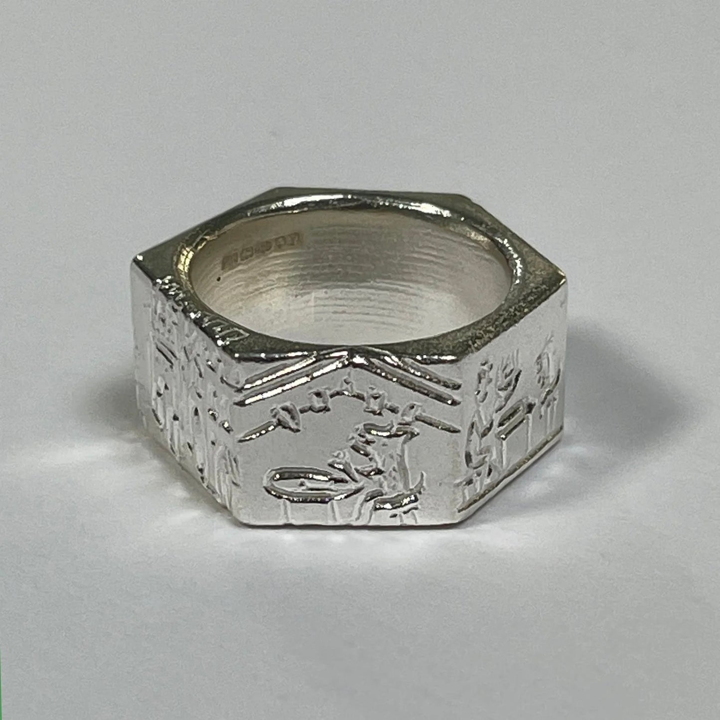 Dog and Man Ring-WILLA / HILFREICH-APOC STORE