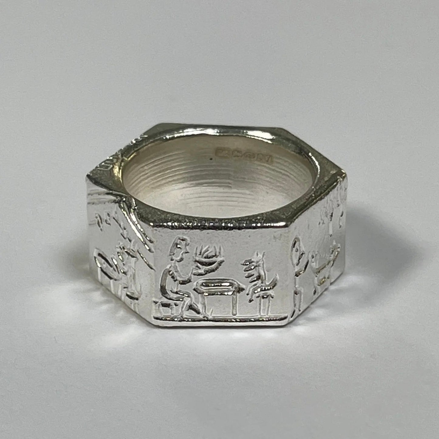 Dog and Man Ring-WILLA / HILFREICH-APOC STORE