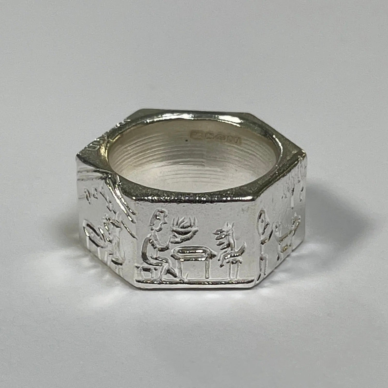 Dog and Man Ring-WILLA / HILFREICH-APOC STORE