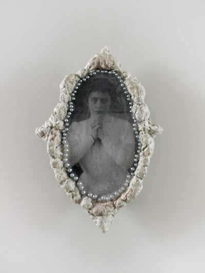 Betty Nansen Brooch-Sisse Bjerre-APOC STORE