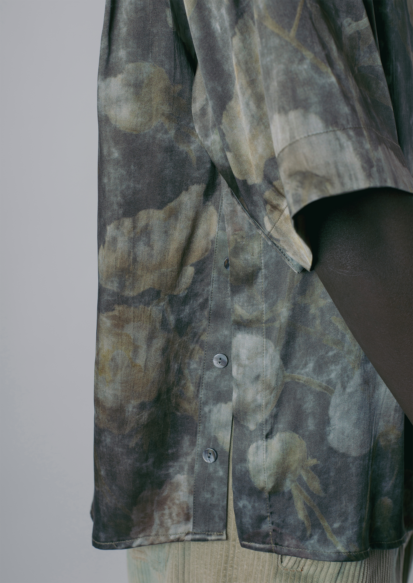 "VINTAGE FLORAL" SILK HAWAIIAN SHIRT-KAWAkEY-APOC STORE