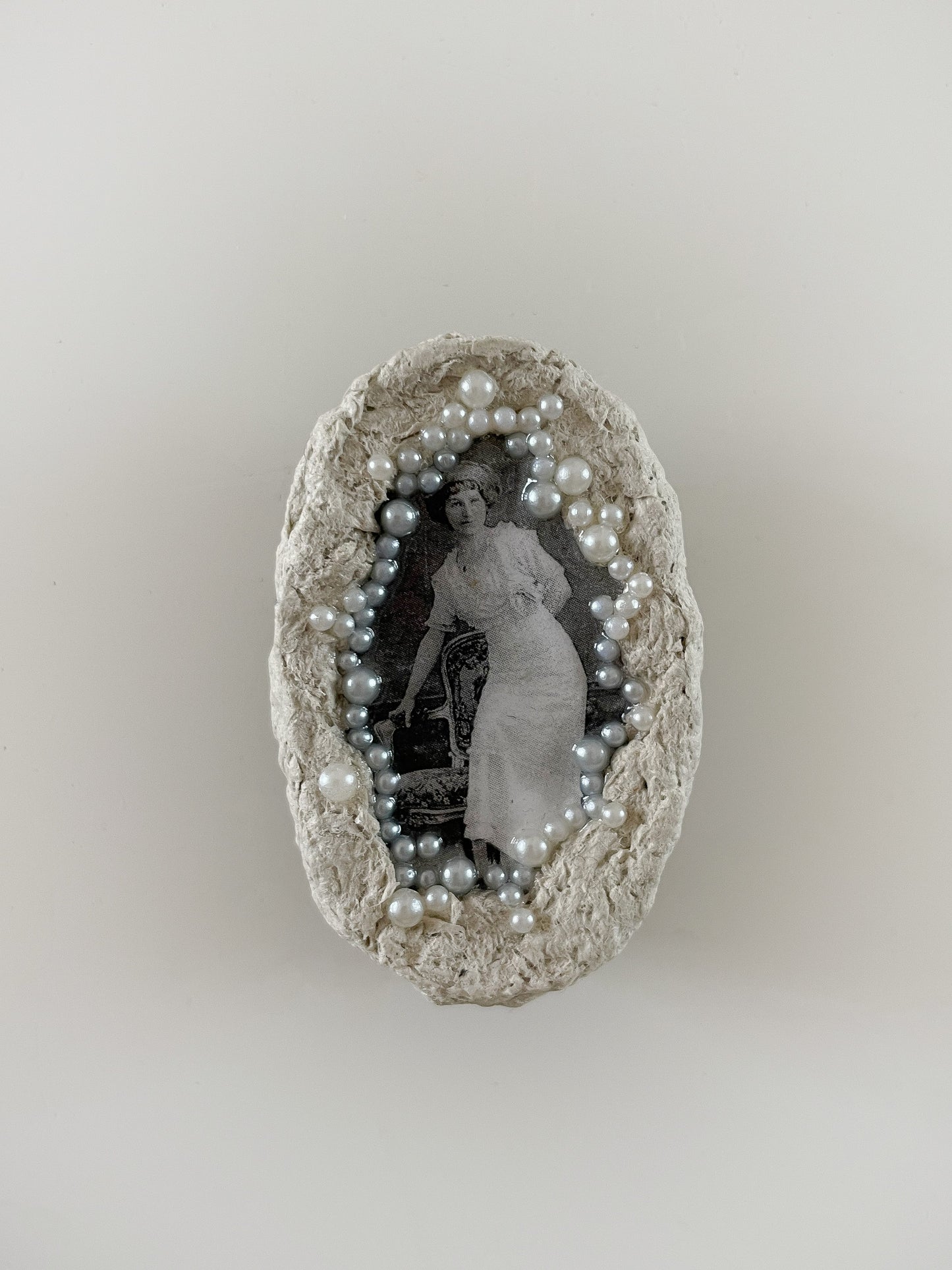 Gurli Fäldt Brooch-Sisse Bjerre-APOC STORE