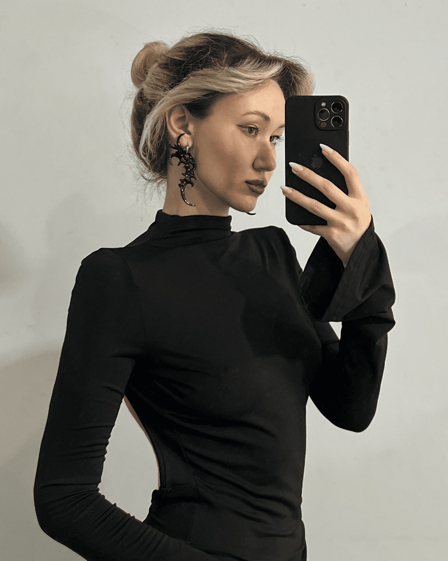 Organic Form Earrings Black-WHYNOEN-APOC STORE