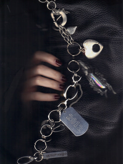 2012 chain-Alisa Cayoo-APOC STORE