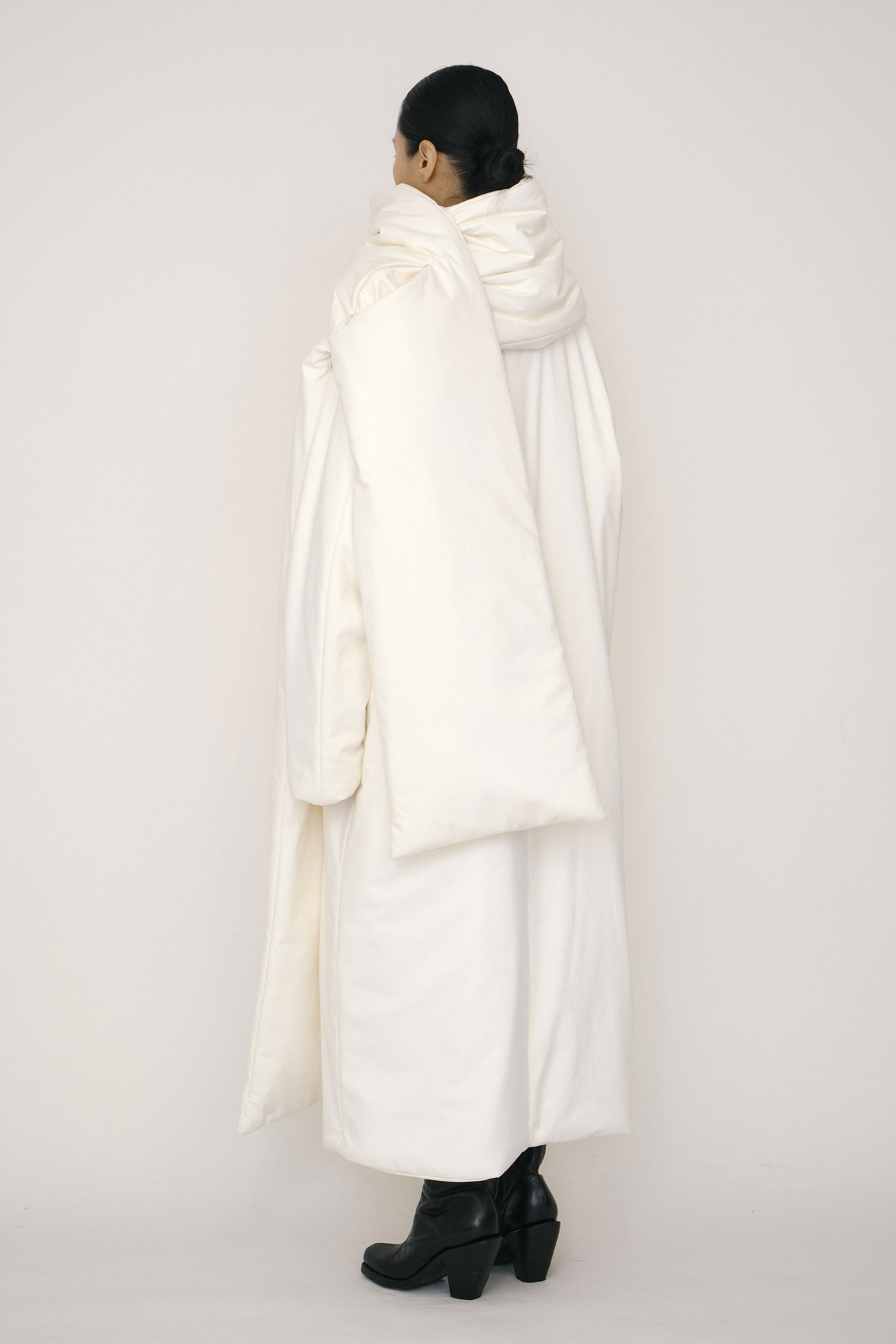 White Faux-Suede Padded Maxi Scarf-arc us arkus-APOC STORE