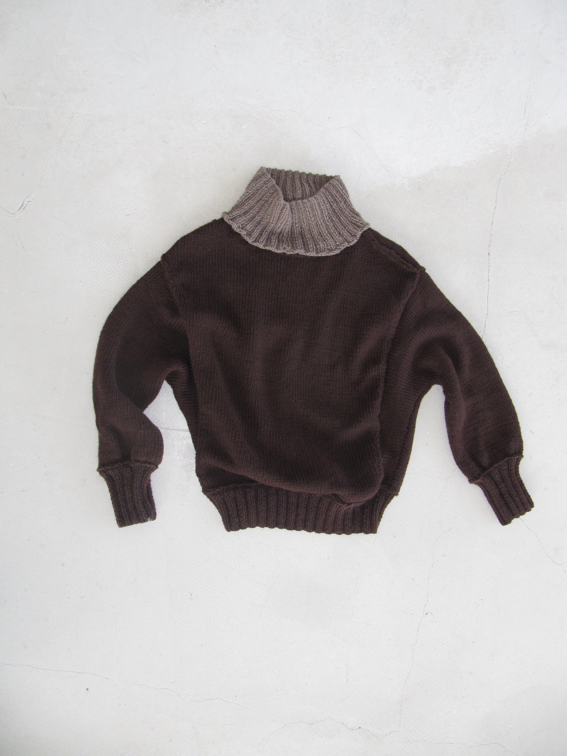 “Chunky sweater ”-V4K-APOC STORE