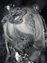 Preciosa plastica clip-Julia Bonich-APOC STORE