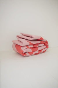 Quilted Blanket dusty rose-grenadine-Claire Duport-APOC STORE