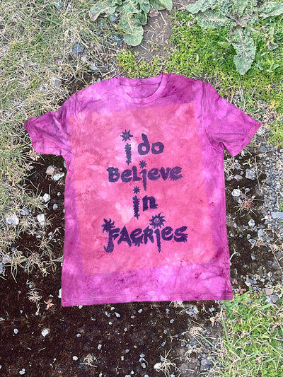 I do believe in faeries tshirt-EIRINN HAYHOW-APOC STORE