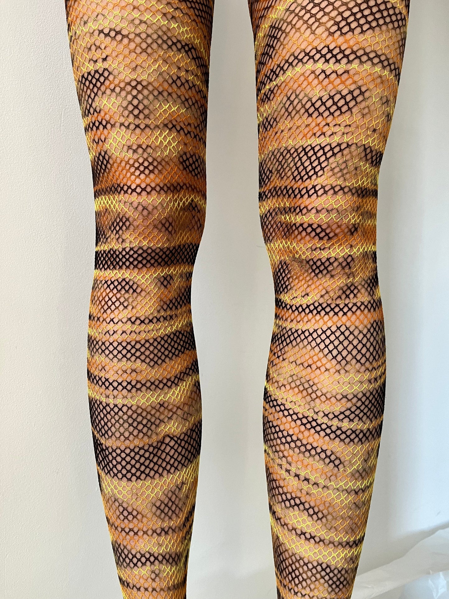 Hand Dyed Fishnet Tights 2-Celia Calderón Asensio-APOC STORE