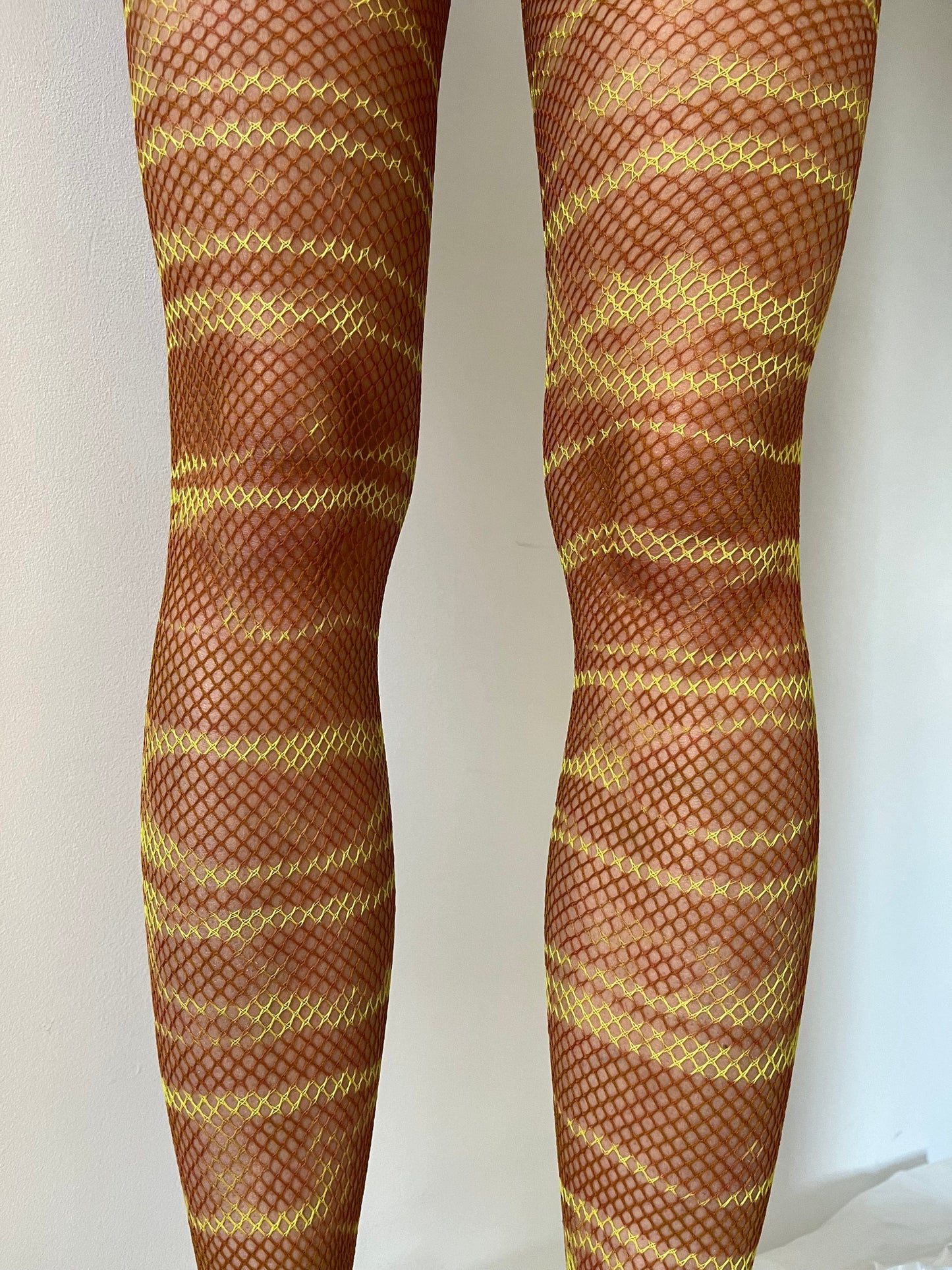Hand Dyed Fishnet Tights 3-Celia Calderón Asensio-APOC STORE