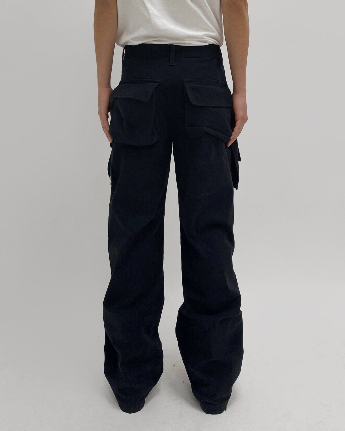 HIDDEN CARGO POCKET PANTS BLACK-EGNARTS-APOC STORE