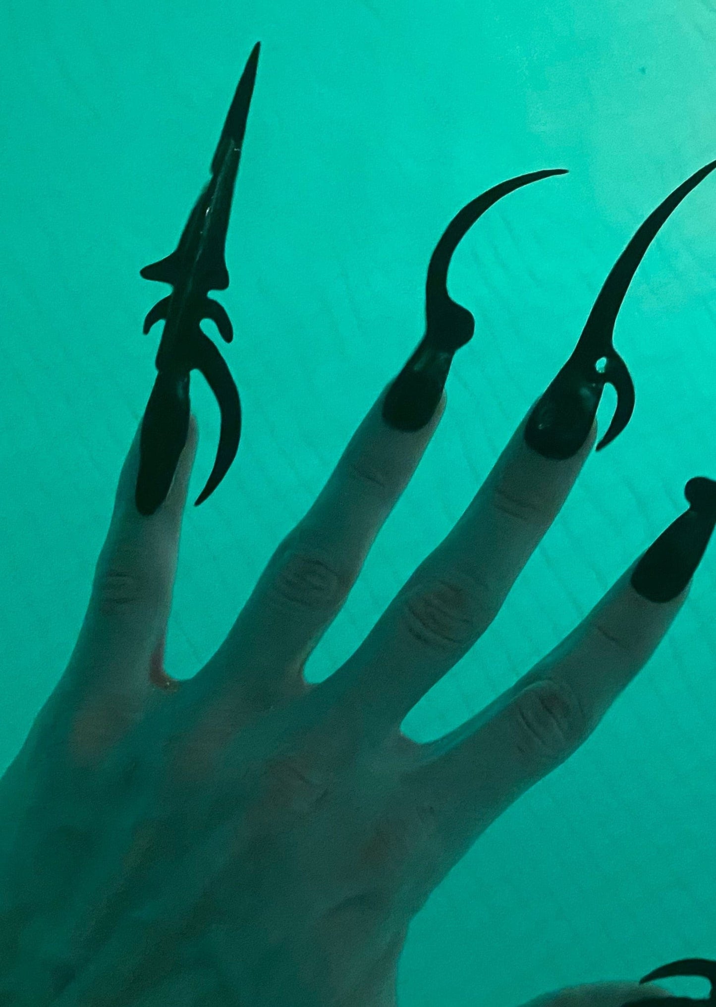 The Vicerial Distaff Nail Set-Texto Dallas-APOC STORE