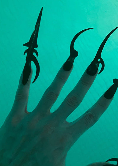 The Vicerial Distaff Nail Set-Texto Dallas-APOC STORE