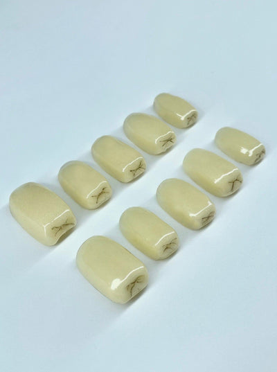 „TEETH“-Raw Nails-APOC STORE