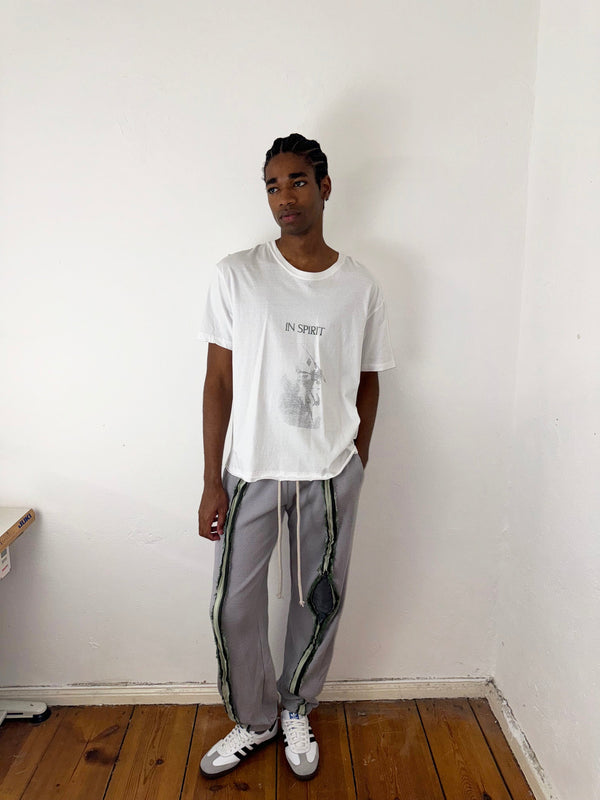 IN SPIRIT Tee-Soji Solarin-APOC STORE