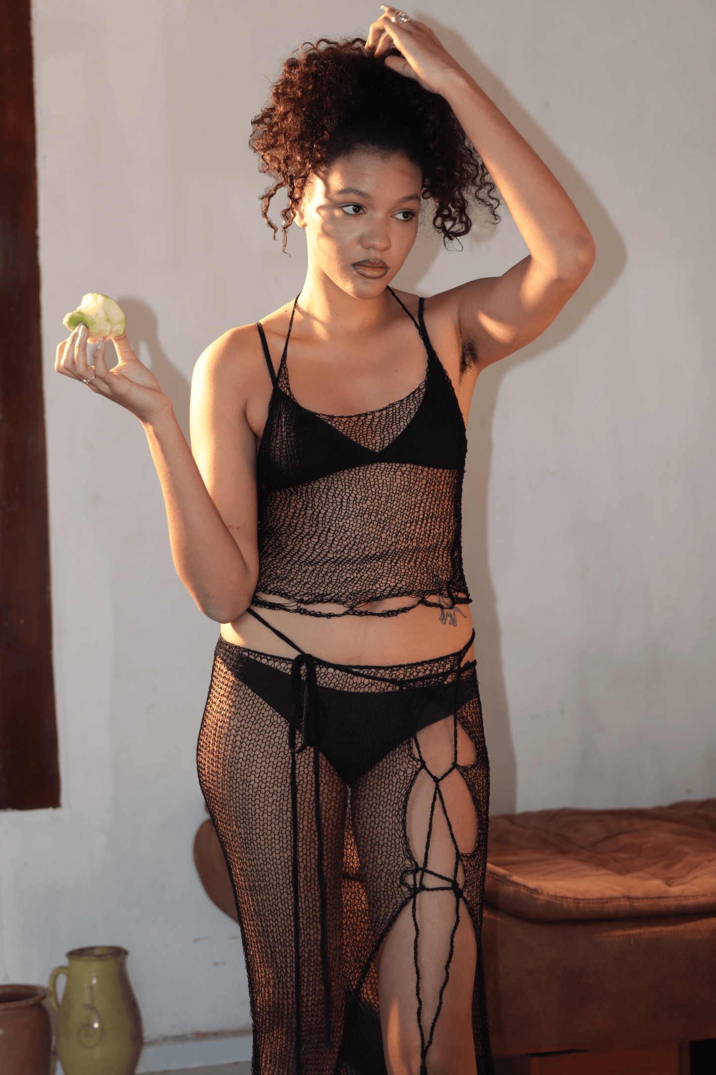 Tina Set Black-V4K-APOC STORE