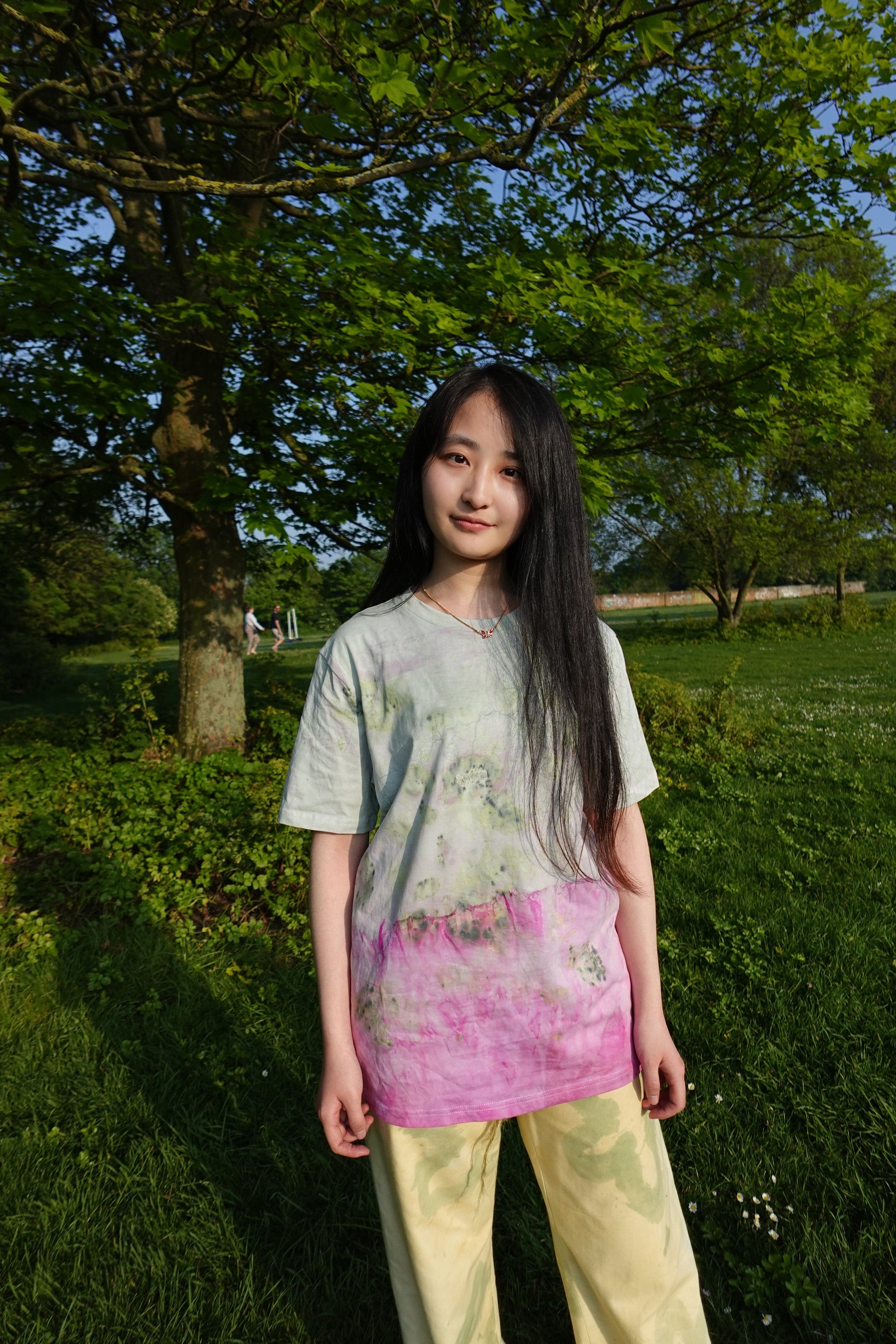 magic flower tshirt-EIRINN HAYHOW-APOC STORE