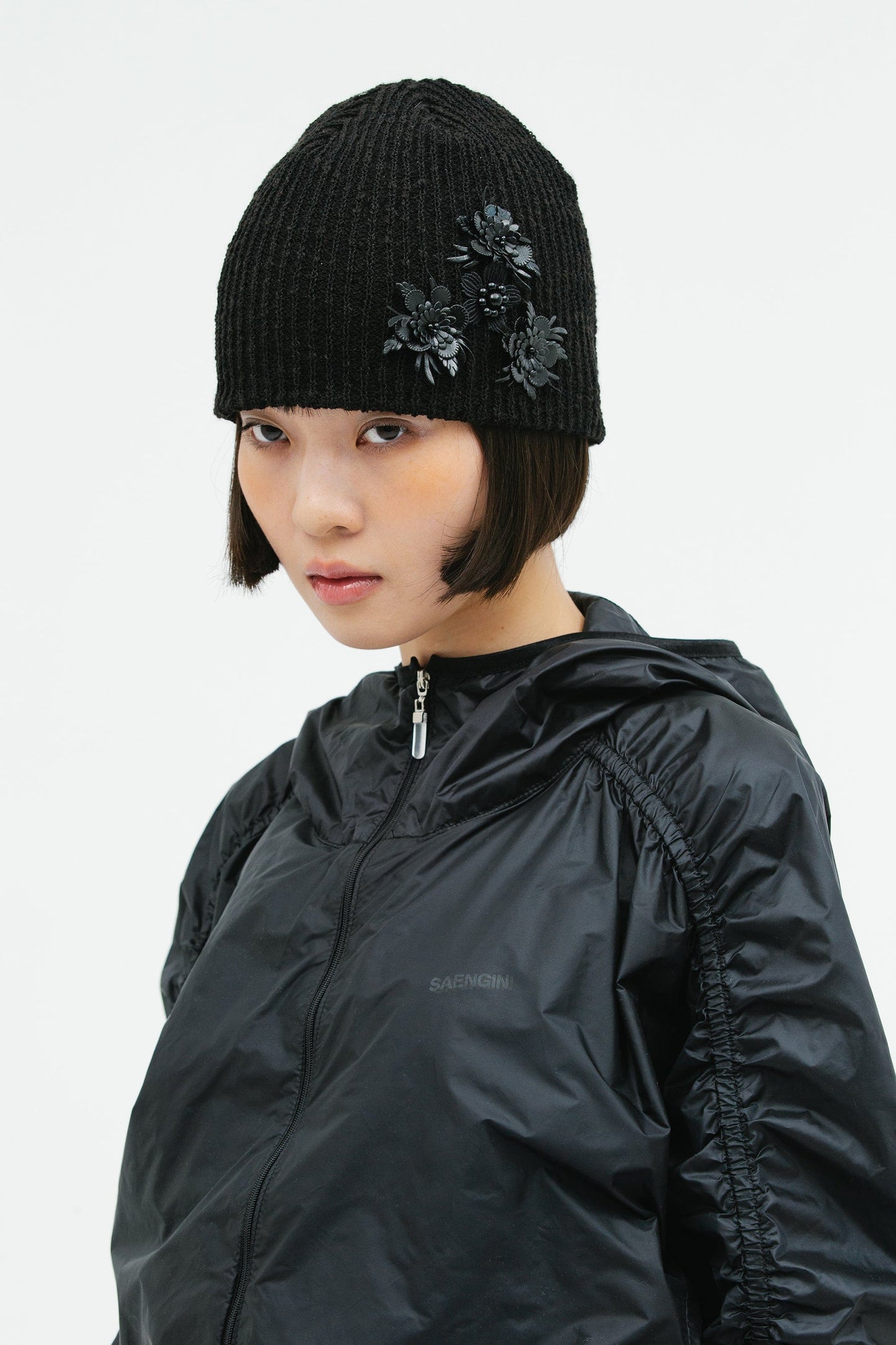 FLOWER PATCH BEANIE BLACK-SAENGIN STUDIOS-APOC STORE