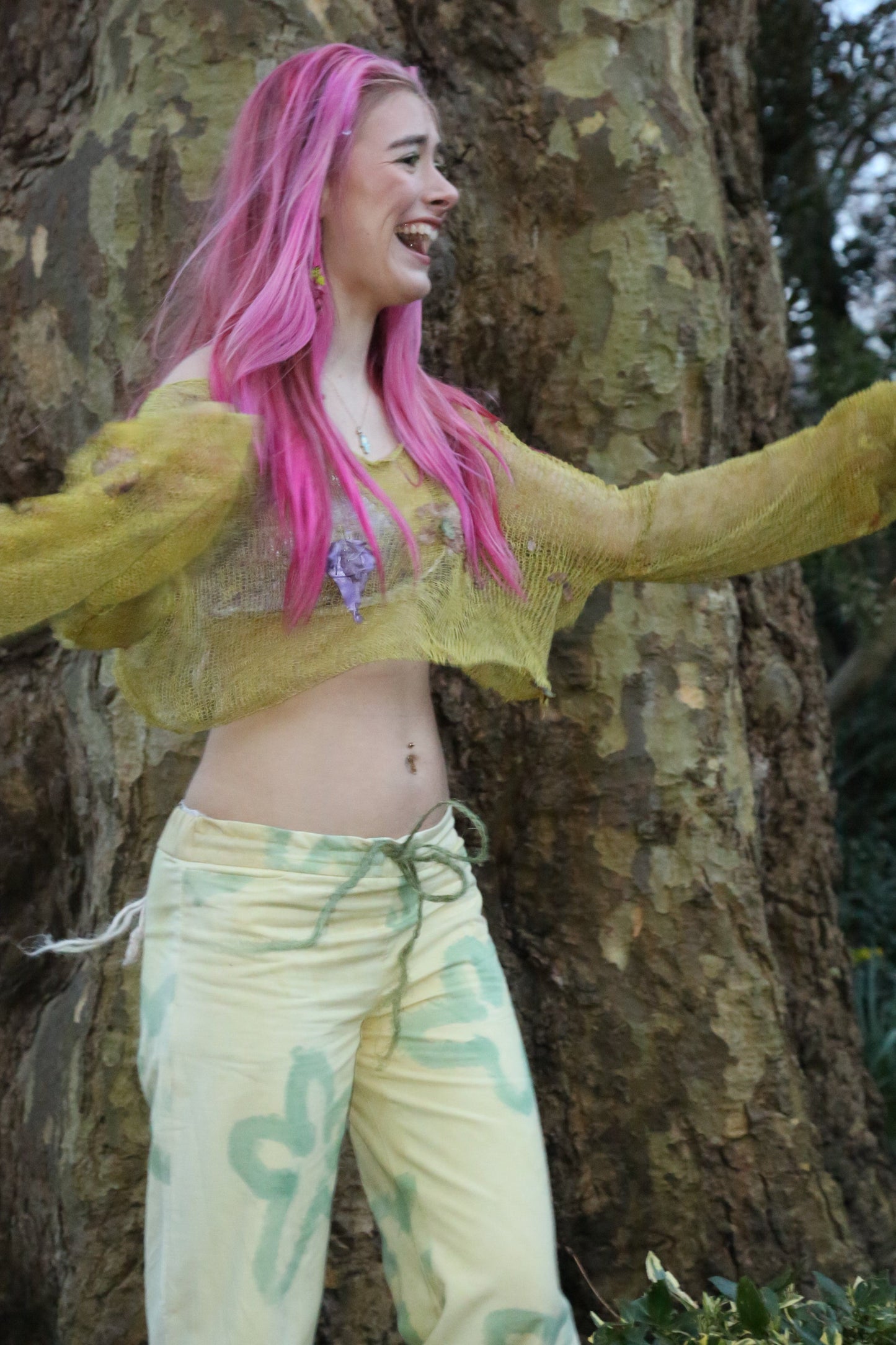 nettle magic wildflower top-EIRINN HAYHOW-APOC STORE