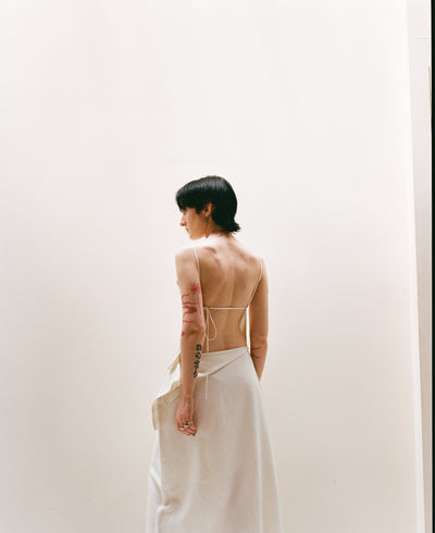 White Asymmetric Cutting Skirt-arc us arkus-APOC STORE