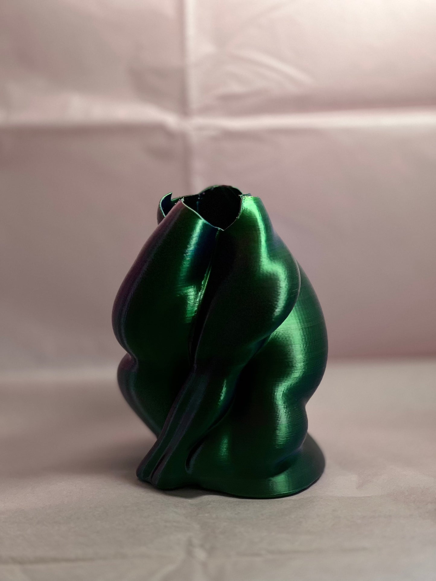 Heart Vase in PURPLE/VIOLET/GREEN gradient-VIVID-APOC STORE