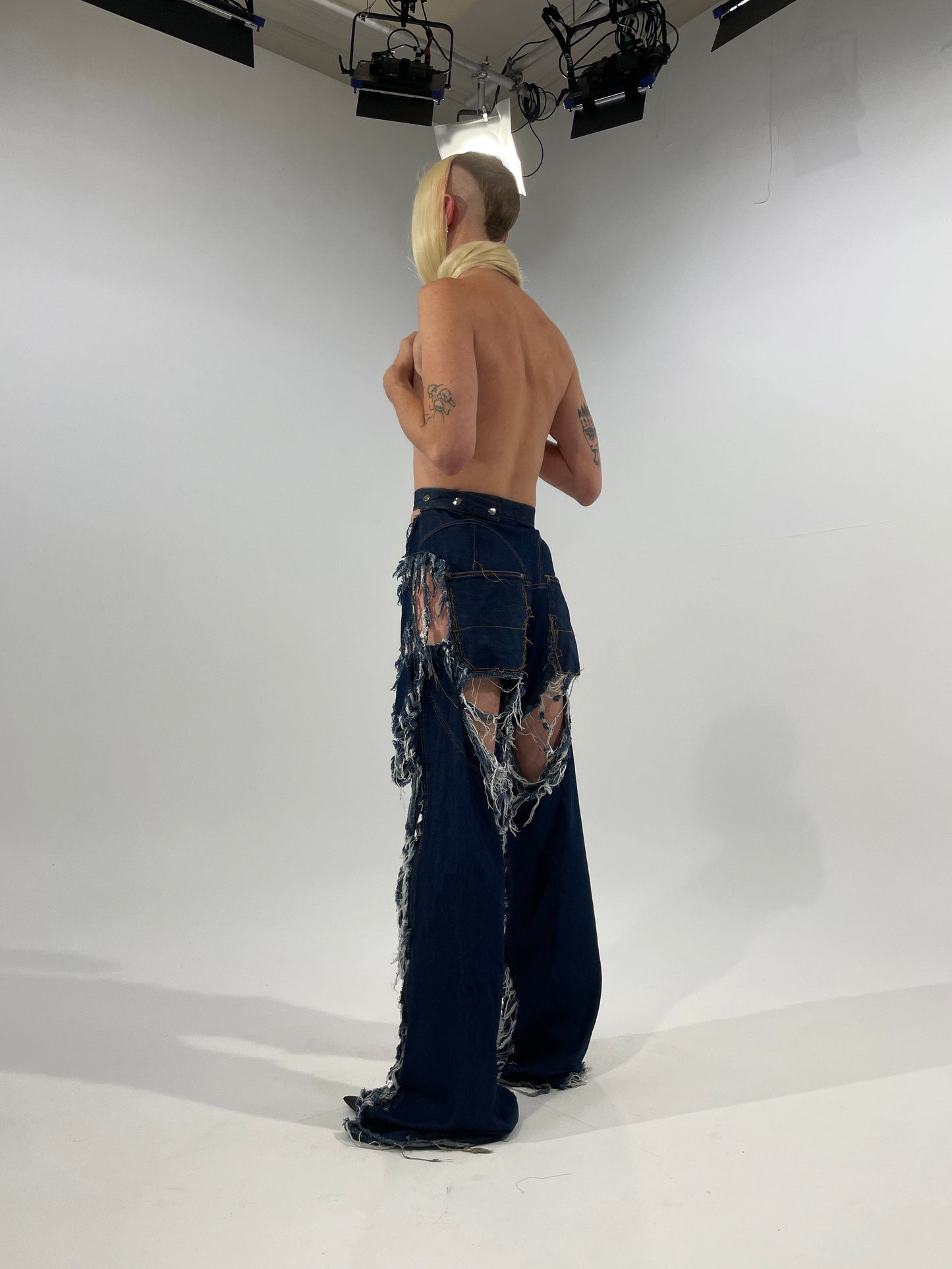 Shredded Denim Pants-Alectra Rothschild / Masculina-APOC STORE