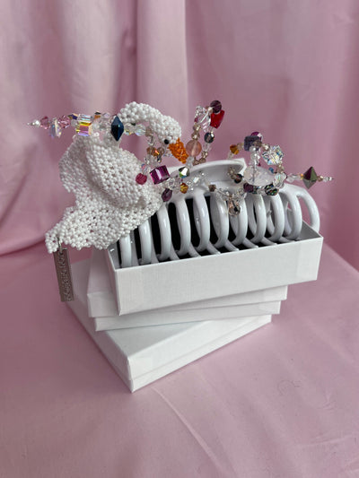 Swan hair clip white-Lou de Bètoly-APOC STORE