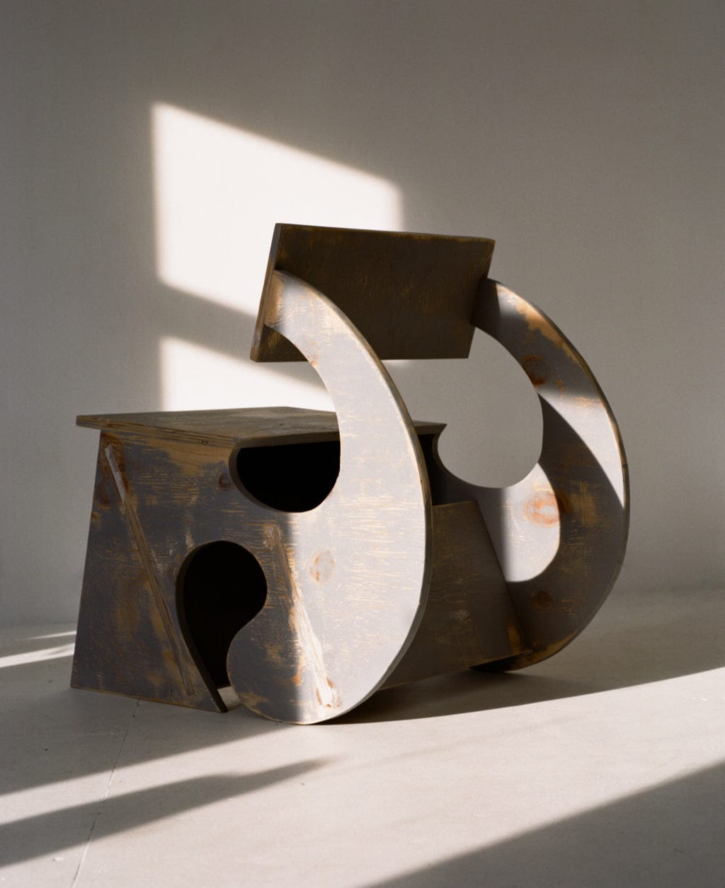 Yin Chair-Louis Gibson-APOC STORE