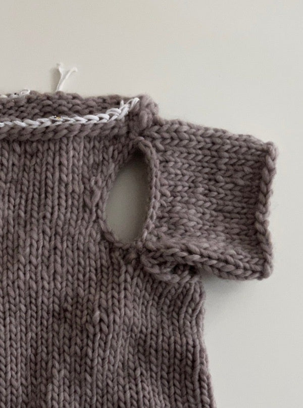 Cut-Out Cropped Baby Tee-VAISSEAU-APOC STORE