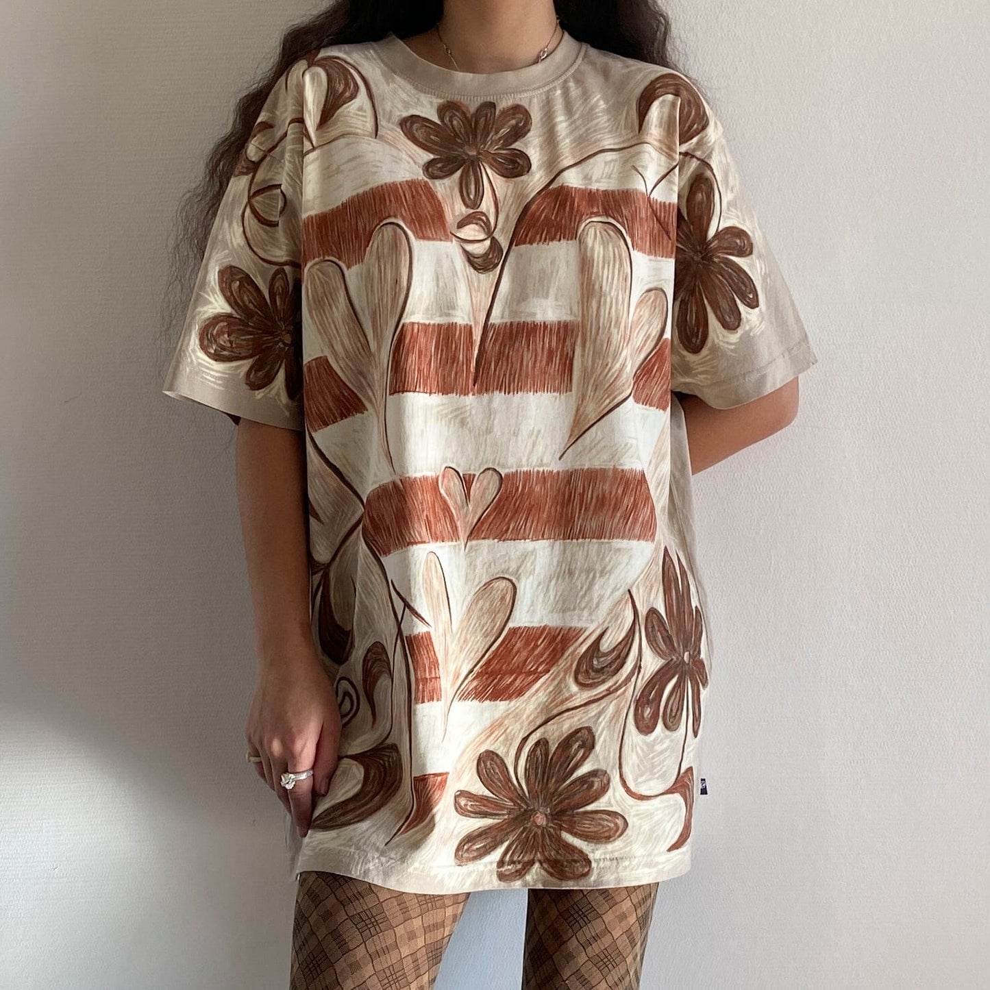 Beige Heart Tee-Anna Castellano-APOC STORE