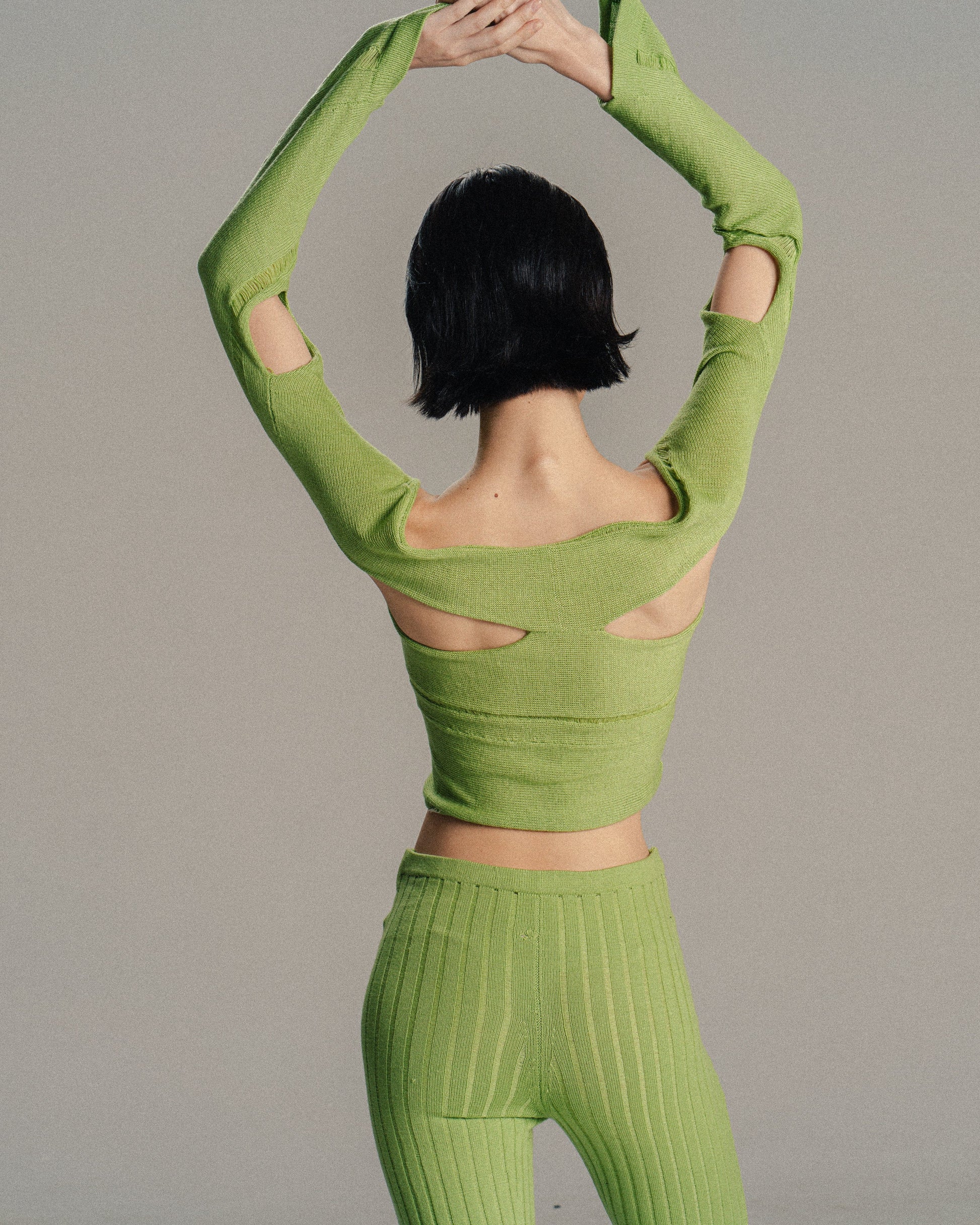 Fitted Cut-out Top-July Li-APOC STORE