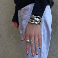 Globe Bangle-OCTI-APOC STORE