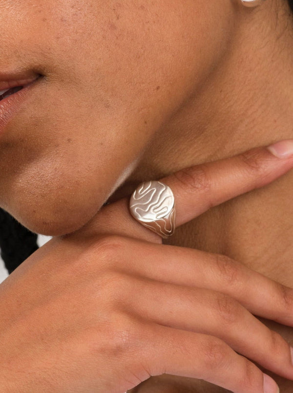 Topology Signet Ring-OCTI-APOC STORE