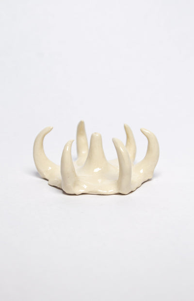 Beige round incense holder 5-Cléo SJölander-APOC STORE