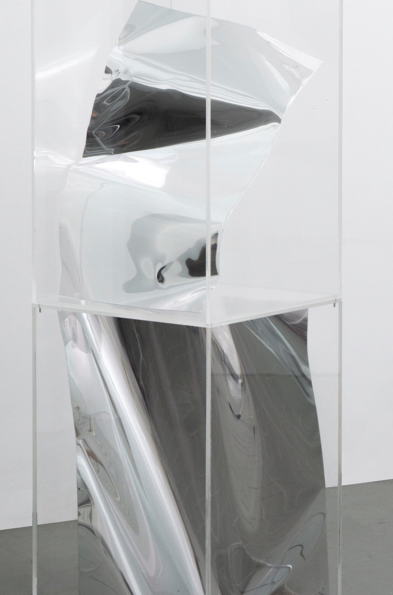 Transparent Divider-Forever Studio-APOC STORE